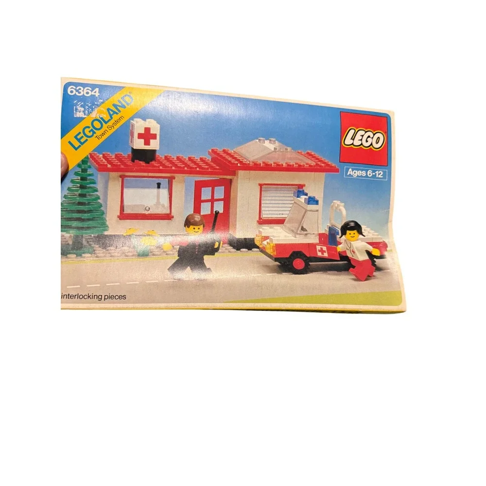 Lego town paramedic